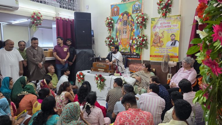 शिवरात्री की पूर्व संध्या पर संत रसराज जी महाराज ने किया भव्य श्री सुंदरकांड पाठ