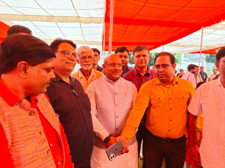 “पटाखे नहीं, उम्मीदों के दियें जलाएं”— दिल्ली विधानसभा अध्यक्ष विजेंद्र गुप्ता