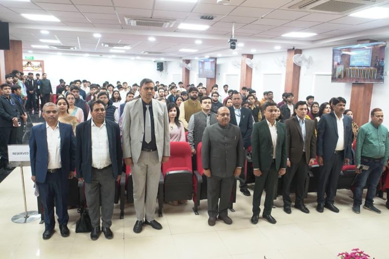 दिल्ली विधानसभा अध्यक्ष श्री विजेंद्र गुप्ता ने शहीद भगत सिंह कॉलेज में “एआई के युग में चुनौतियाँ और अवसर: एक आर्थिक परिप्रेक्ष्य” विषय पर आयोजित तीसरे राष्ट्रीय सेमिनार को मुख्य अतिथि के रूप में संबोधित किया